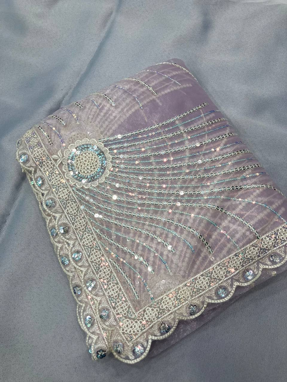 SAREE