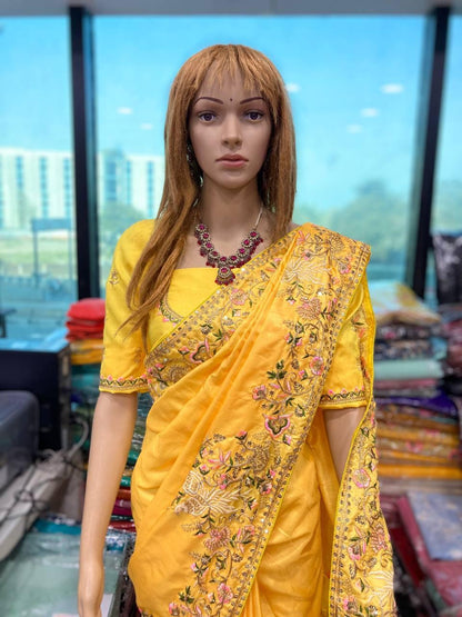 SAREE
