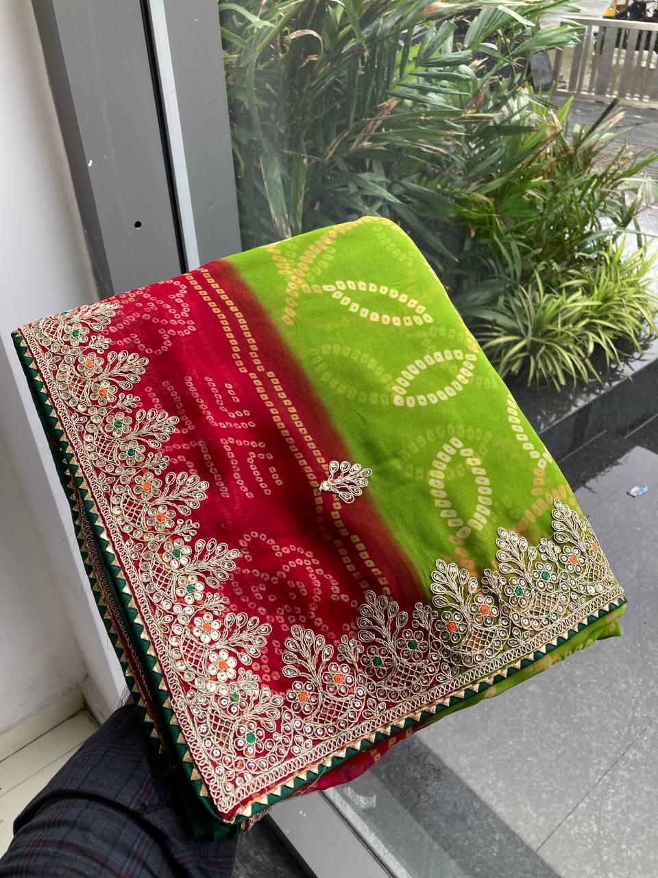 SAREE