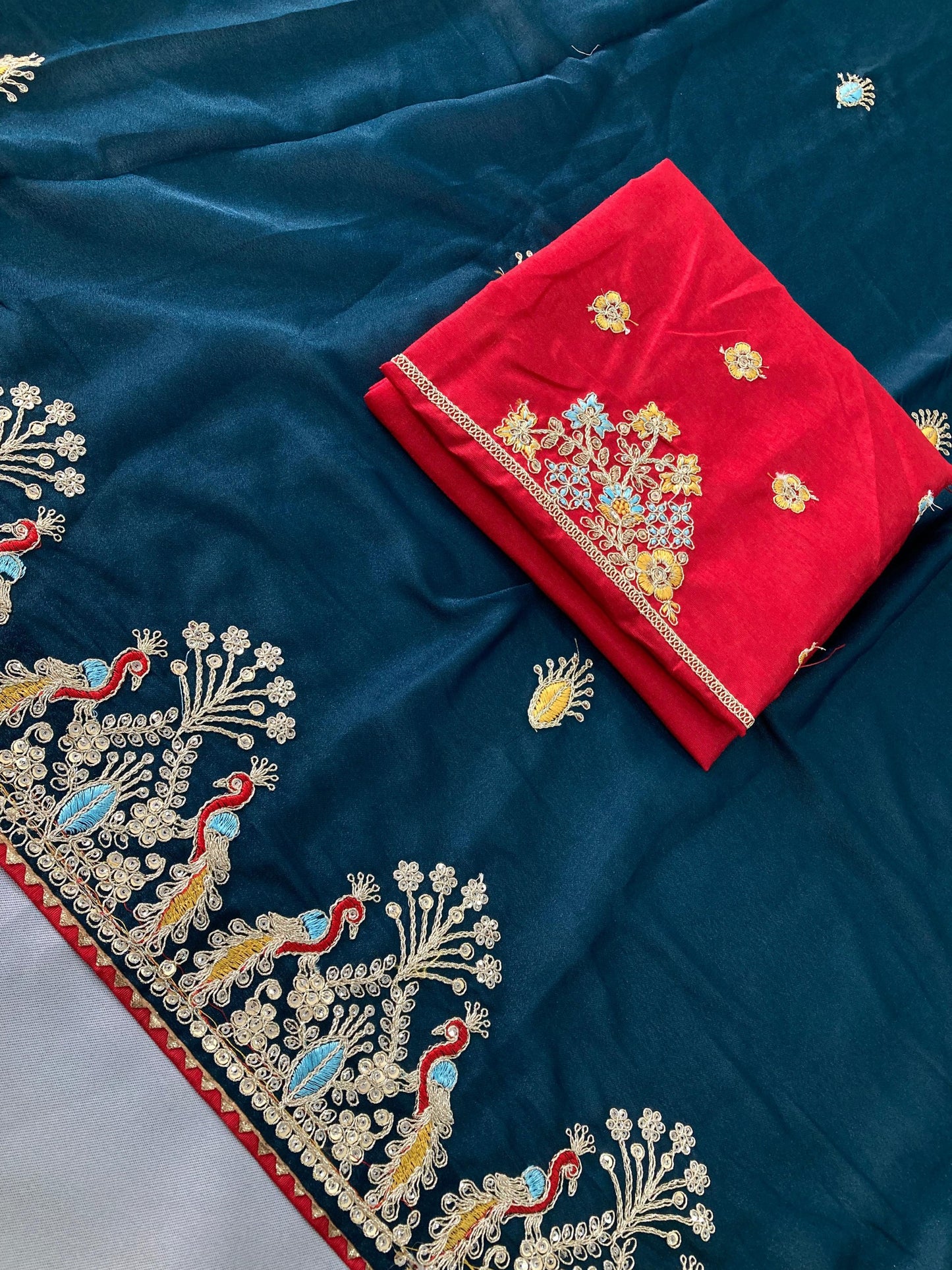 SAREE