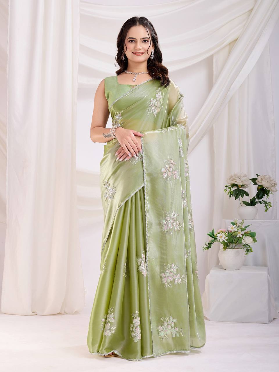 SAREE