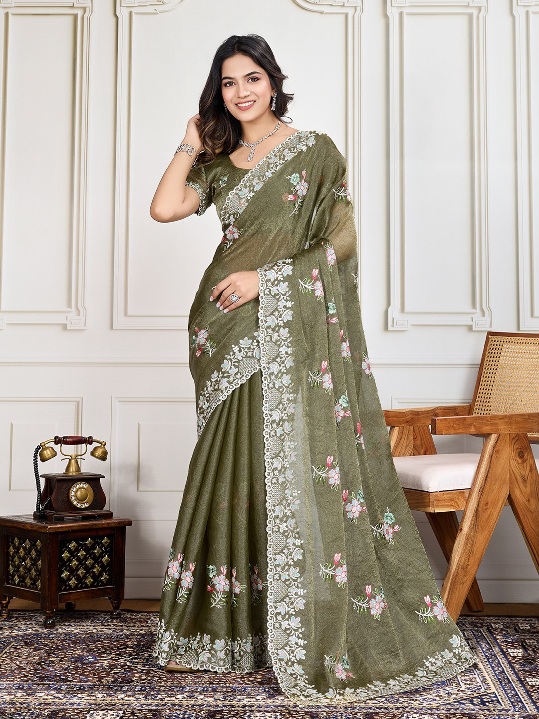 SAREE