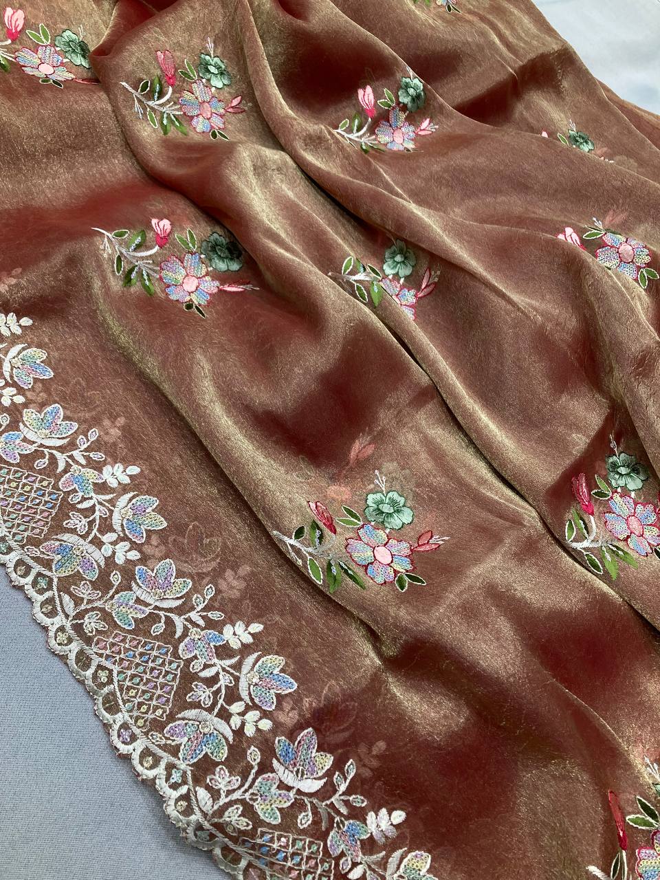 SAREE