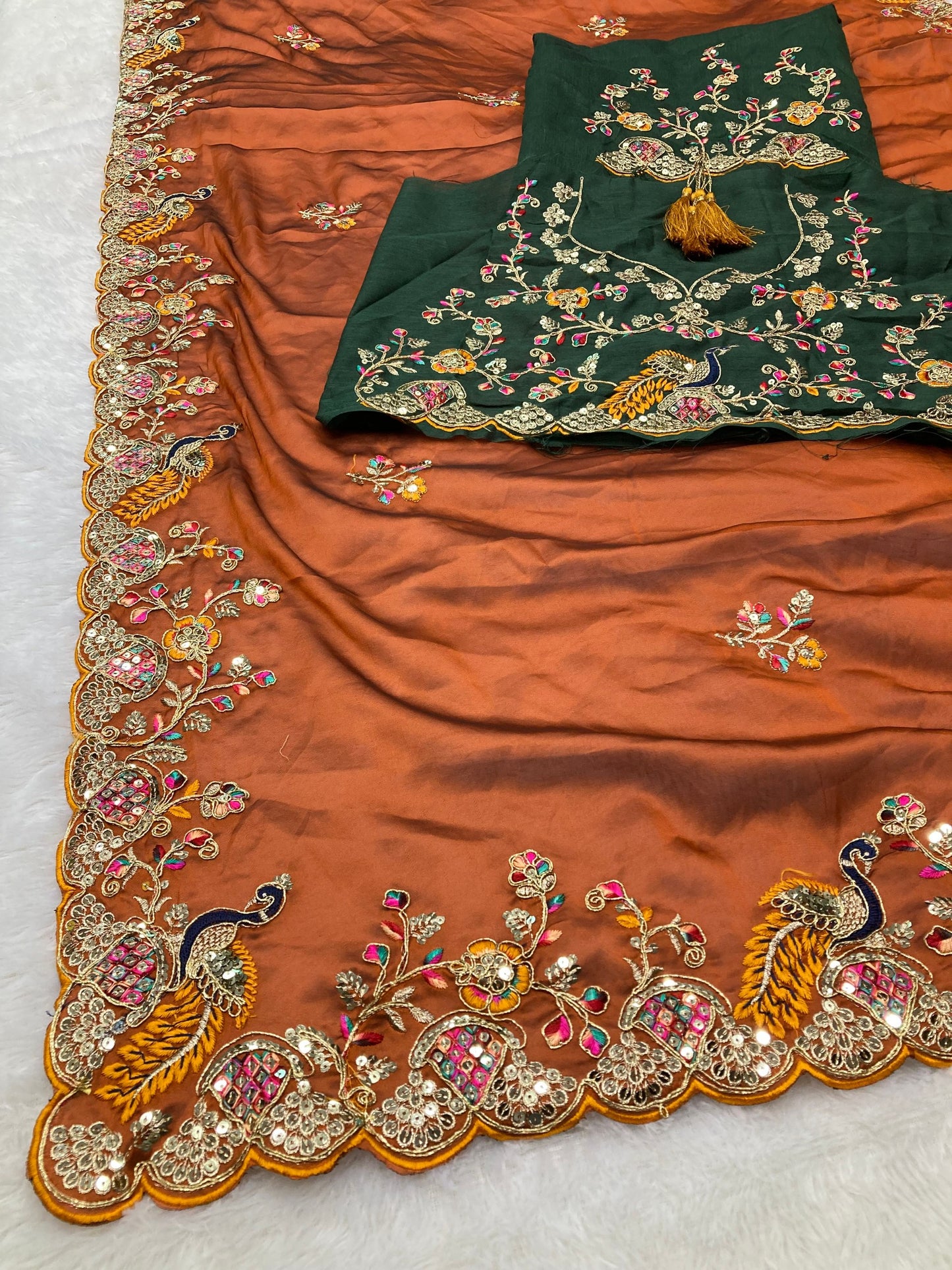 SAREE