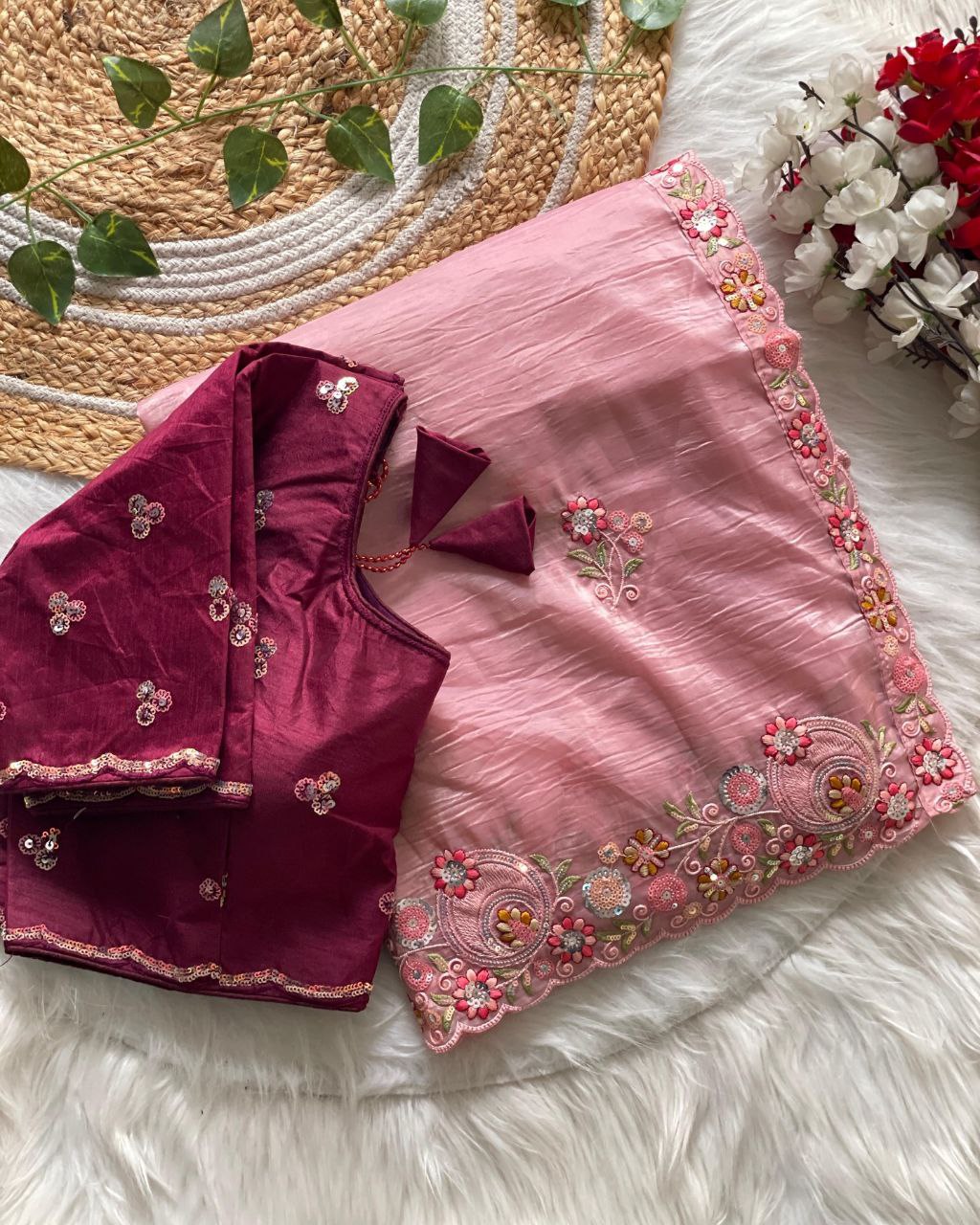 SAREE