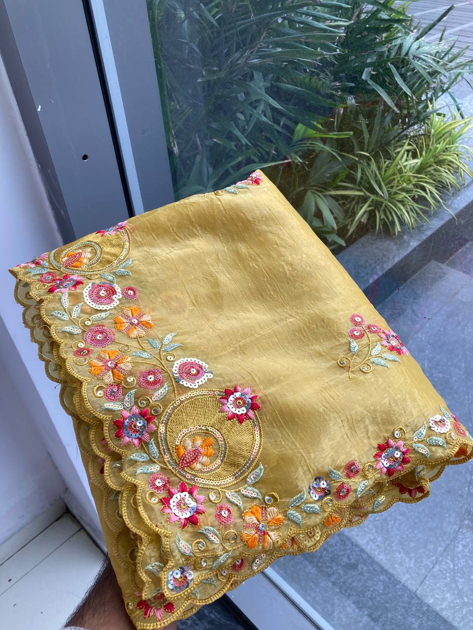 SAREE
