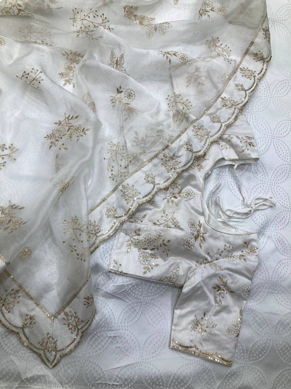 SAREE