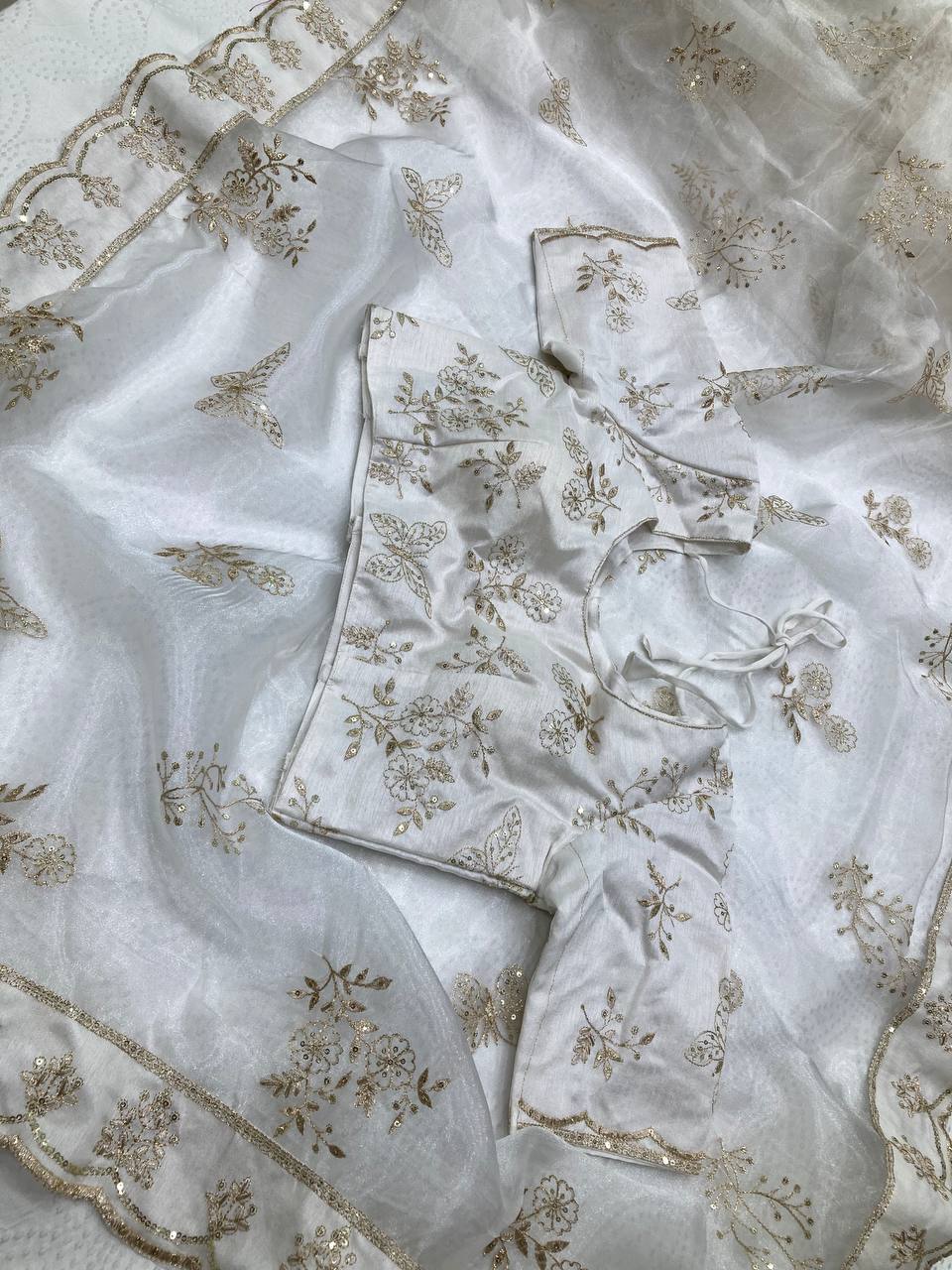 SAREE