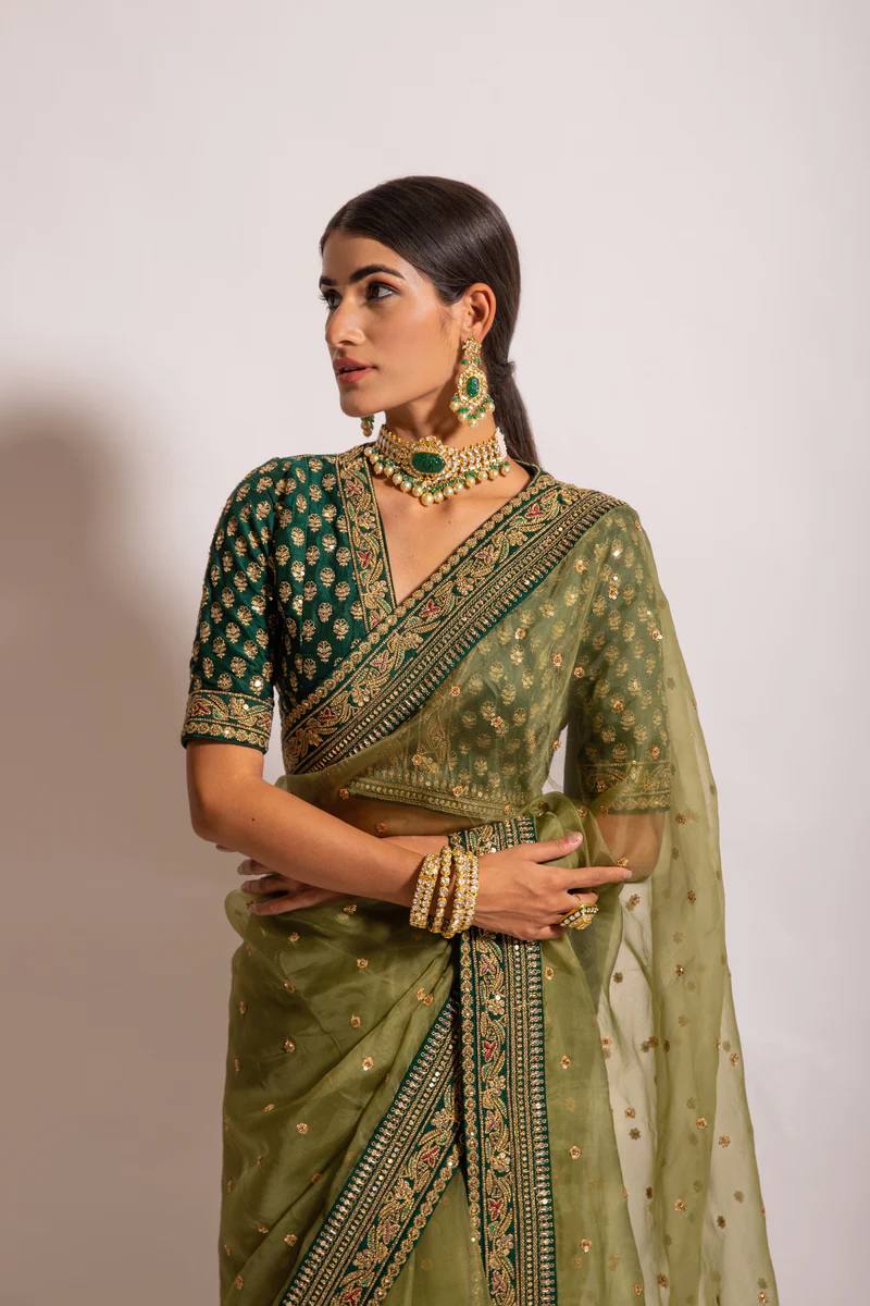 SAREE