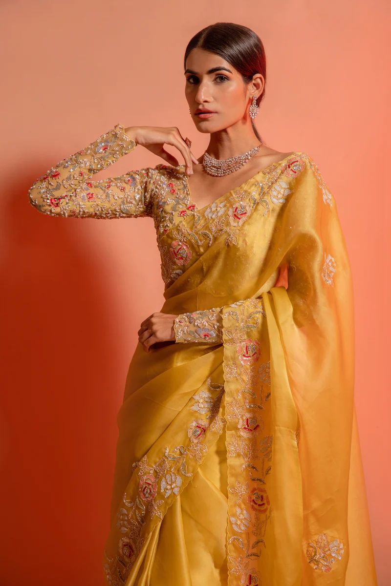 SAREE