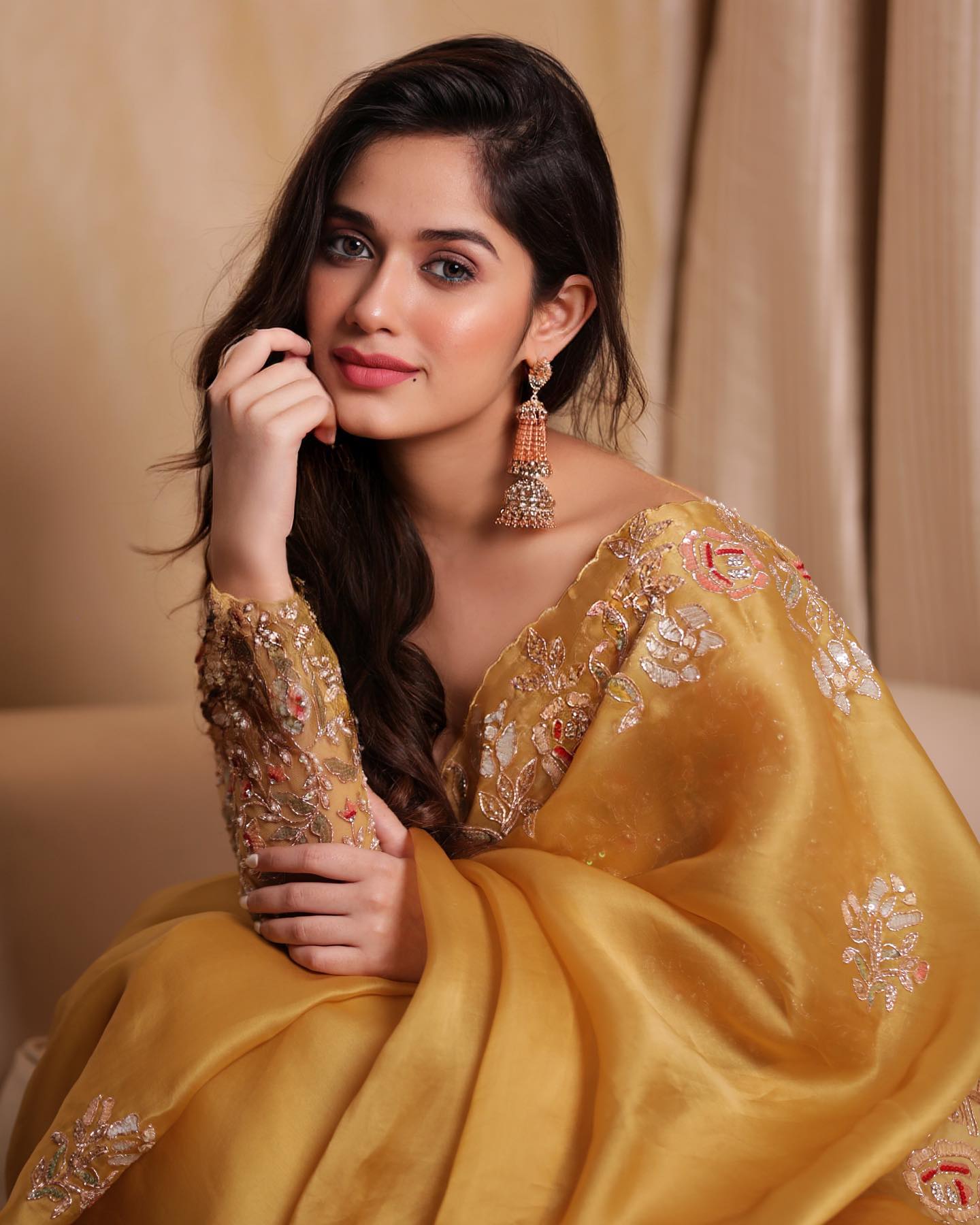 SAREE