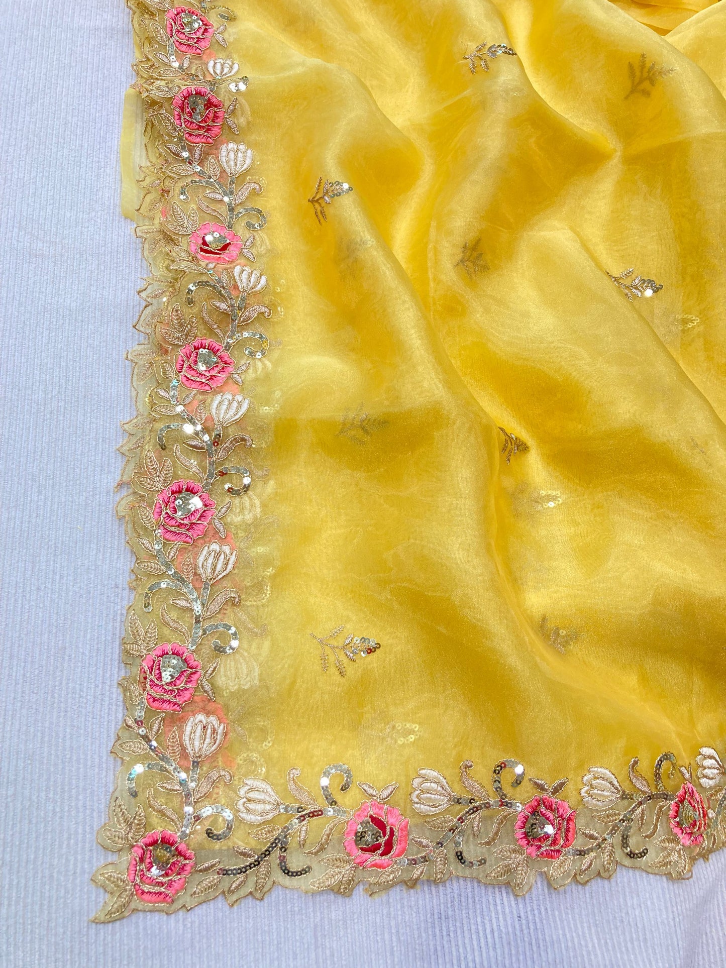 SAREE