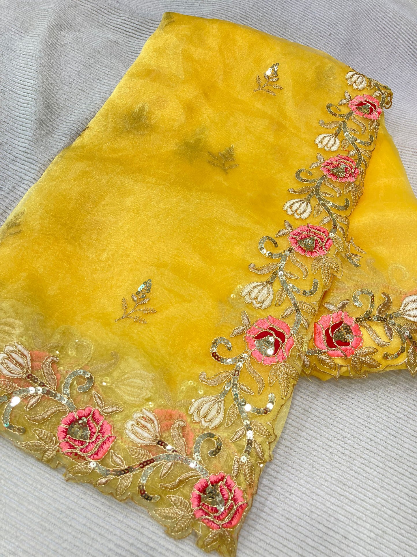 SAREE
