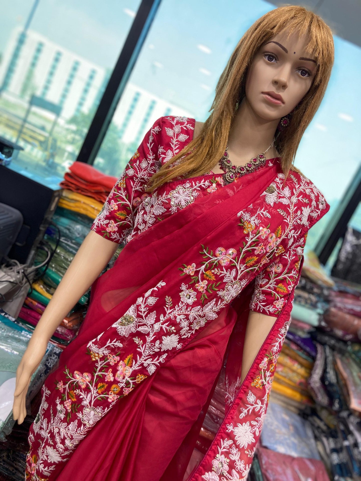 SAREE