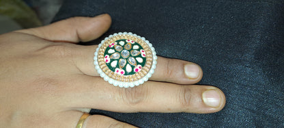 FINGER RING
